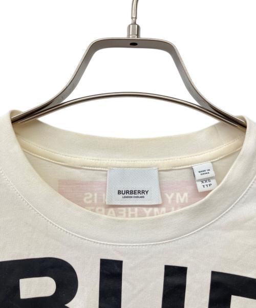 BURBERRY（バーバリー）BURBERRY (バーバリー) HORSEFERRY LOGO Tシャツ アイボリー サイズ:xxsの古着・服飾アイテム
