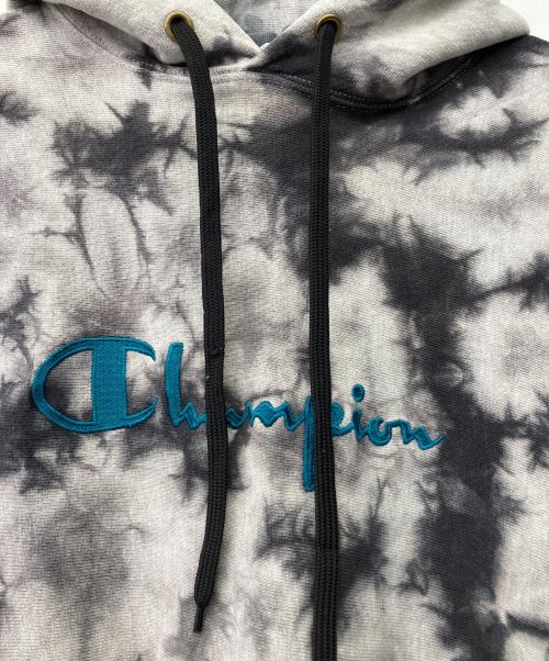 Champion REVERSE WEAVE（チャンピオン リバース ウィーブ）Champion REVERSE WEAVE (チャンピオン リバース ウィーブ) プルオーバーパーカー グレー×ブルー サイズ:XLの古着・服飾アイテム