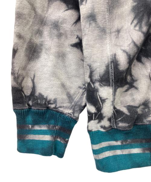 Champion REVERSE WEAVE（チャンピオン リバース ウィーブ）Champion REVERSE WEAVE (チャンピオン リバース ウィーブ) プルオーバーパーカー グレー×ブルー サイズ:XLの古着・服飾アイテム