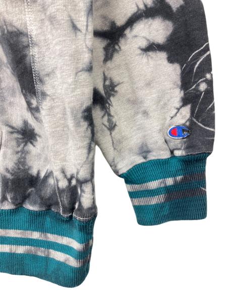 Champion REVERSE WEAVE（チャンピオン リバース ウィーブ）Champion REVERSE WEAVE (チャンピオン リバース ウィーブ) プルオーバーパーカー グレー×ブルー サイズ:XLの古着・服飾アイテム