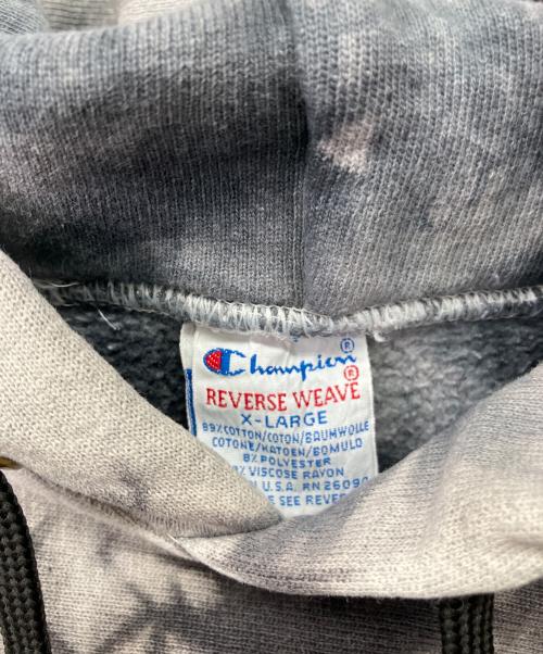 Champion REVERSE WEAVE（チャンピオン リバース ウィーブ）Champion REVERSE WEAVE (チャンピオン リバース ウィーブ) プルオーバーパーカー グレー×ブルー サイズ:XLの古着・服飾アイテム