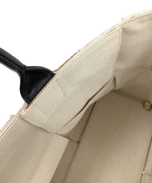 BOTTEGA VENETA（ボッテガベネタ）BOTTEGA VENETA (ボッテガベネタ) ミディアム ザ アルコトート アイボリーの古着・服飾アイテム