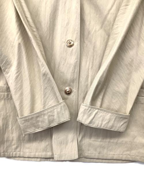 MaxMara（マックスマーラ）MaxMara (マックスマーラ) 金釦レインコート ベージュ サイズ:38の古着・服飾アイテム