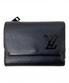 LOUIS VUITTONルイ ヴィトン）の古着「3つ折り財布」｜ブラック