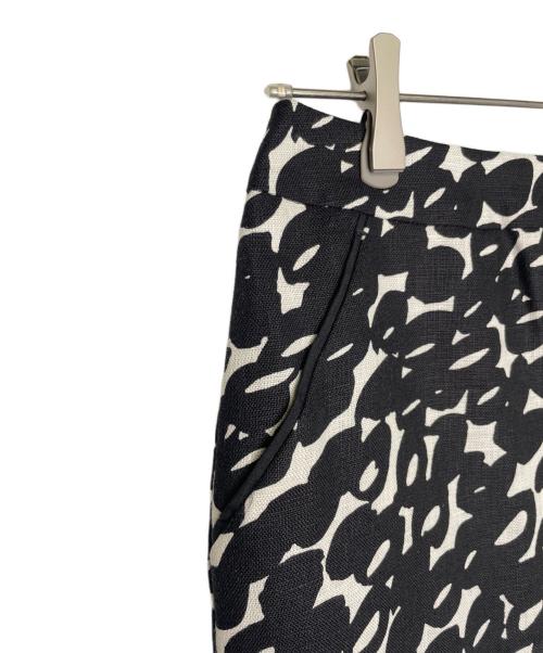 MaxMara（マックスマーラ）MaxMara (マックスマーラ) MaxMara マックスマーラ 90年代 白タグ OTS期 モノトーン 総柄 スカートセットアップ スーツ リネン100 ブラック サイズ:38 未使用品の古着・服飾アイテム