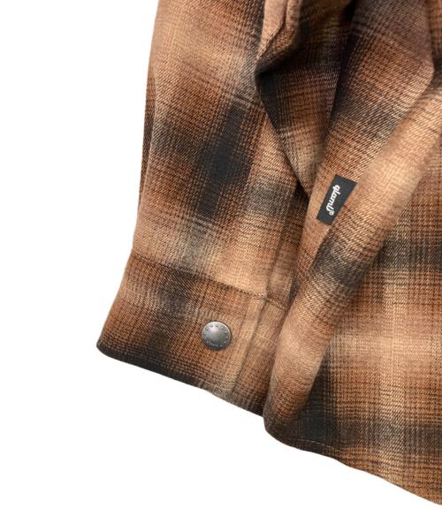 glamb（グラム）glamb (グラム) 4XL Stand Collar Shirt ブラック サイズ:FREE 未使用品の古着・服飾アイテム