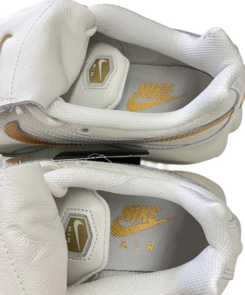 NIKE（ナイキ）NIKE (ナイキ) AIR MAX PLUS TIEMPO METALLIC GOLD サイズ:28 未使用品の古着・服飾アイテム