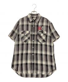 Hysteric Glamour（ヒステリックグラマー）の古着「TALE OF VOODOO ZOMBIES刺繍 ルーズシャツ」｜グレー×ホワイト