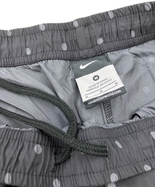NIKE（ナイキ）NIKE (ナイキ) F.C.Real Bristol (エフシーレアルブリストル) ビッグスウォッシュ プラクティス ポルカドット ショートパンツ ブラック サイズ:Mの古着・服飾アイテム