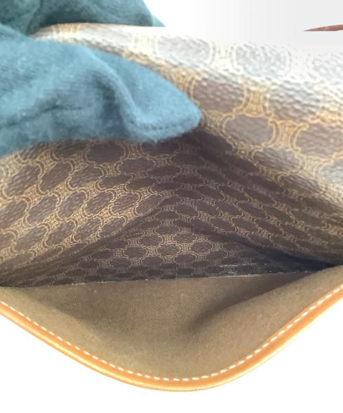 CELINE（セリーヌ）CELINE (セリーヌ) ショルダーバッグ ブラウンの古着・服飾アイテム