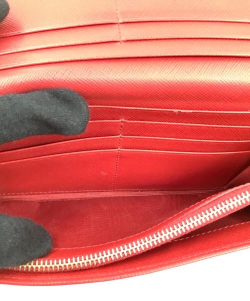 PRADA（プラダ）PRADA (プラダ) 長財布 レッドの古着・服飾アイテム