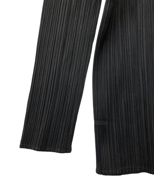 ISSEY MIYAKE（イッセイミヤケ）ISSEY MIYAKE (イッセイミヤケ) プリーツブラウス ブラック サイズ:Mの古着・服飾アイテム