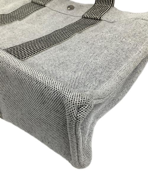 HERMES（エルメス）HERMES (エルメス) ニューフールトゥMM ライトグレーの古着・服飾アイテム