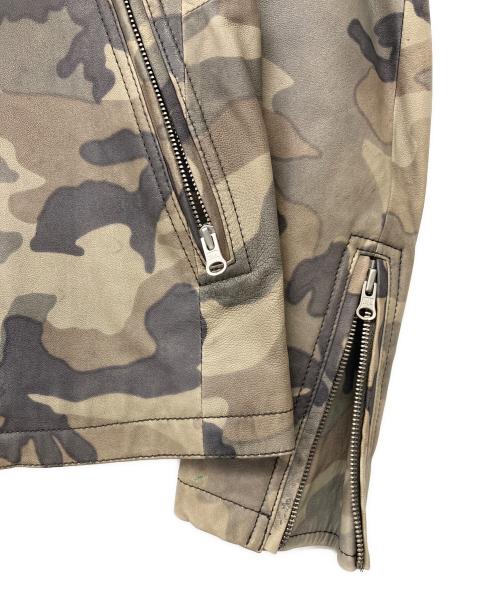 BUZZ RICKSON'S（バズリクソンズ）Buzz Rickson's (バズリクソンズ) ype TANK PATCH POCKET「2ND ARMOR DIV」 オリーブ サイズ:36Rの古着・服飾アイテム