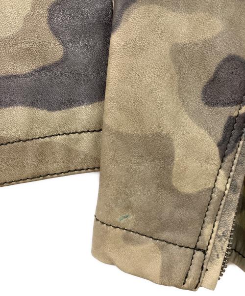 BUZZ RICKSON'S（バズリクソンズ）Buzz Rickson's (バズリクソンズ) ype TANK PATCH POCKET「2ND ARMOR DIV」 オリーブ サイズ:36Rの古着・服飾アイテム