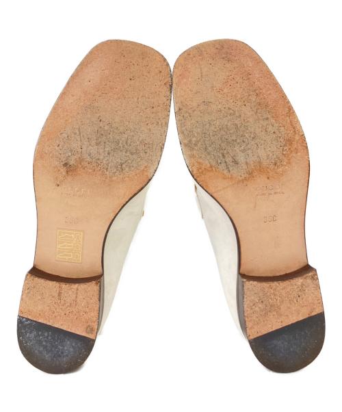 GUCCI（グッチ）GUCCI (グッチ) MOCASSINO PELLE MORS スウェード バンブー ベージュ サイズ:36の古着・服飾アイテム