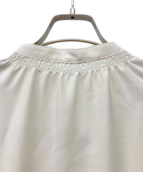 theory luxe（セオリーリュクス）theory luxe (セオリーリュクス) ノースリーブブラウス アイボリー サイズ:38 未使用品の古着・服飾アイテム