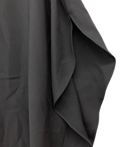 theory luxe（セオリーリュクス）theory luxe (セオリーリュクス) ノースリーブブラウス ブラック サイズ:40 未使用品の古着・服飾アイテム