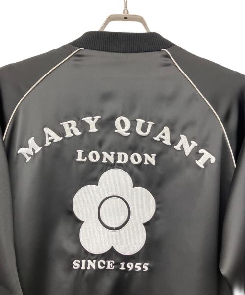 MARY QUANT（マリークヮント）MARY QUANT (マリークヮント) ロゴ刺繍スカジャン ブラック サイズ:Mの古着・服飾アイテム
