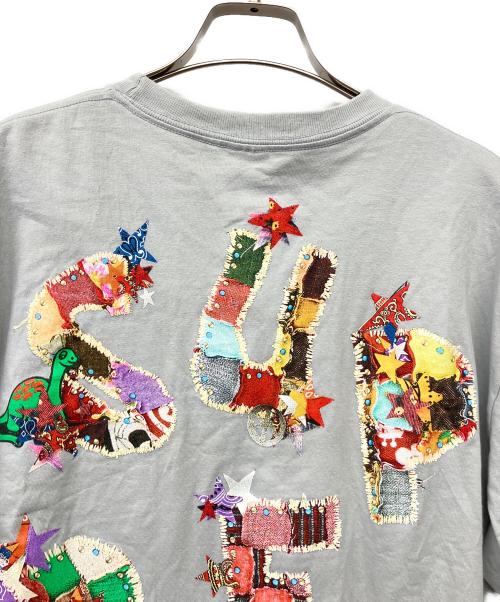 SUPREME（シュプリーム）Supreme (シュプリーム) PATCHWORK TEE CEMENT ライトグレー サイズ:Mの古着・服飾アイテム