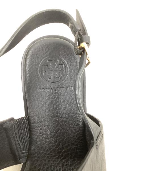 TORY BURCH（トリーバーチ）TORY BURCH (トリーバーチ) Tストラップ トングサンダル ブラック サイズ:5の古着・服飾アイテム