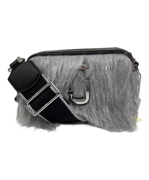 MARC JACOBS（マークジェイコブス）MARC JACOBS (マークジェイコブス) THE LUREX CREATURE SNAPSHOT シルバー×ブラックの古着・服飾アイテム