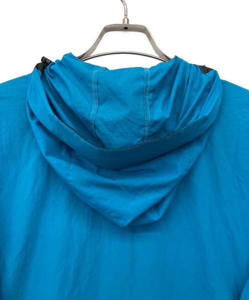 ARC'TERYX（アークテリクス）ARC'TERYX (アークテリクス) ナイロンジャケット ブルー サイズ:Mの古着・服飾アイテム