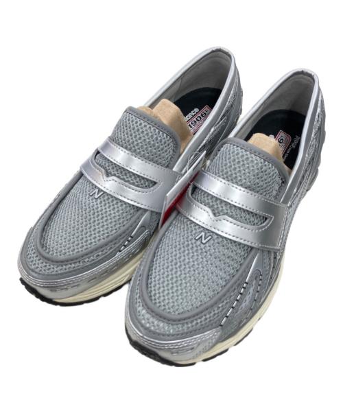 NEW BALANCE（ニューバランス）NEW BALANCE (ニューバランス) U1906LAE LOAFER Silver, Grey サイズ:28 未使用品の古着・服飾アイテム