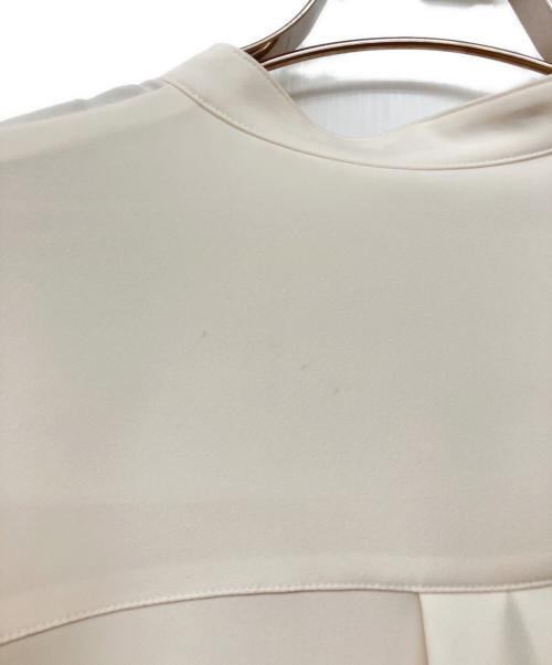 theory luxe（セオリーリュクス）theory luxe (セオリーリュクス) ドレープハーフスリーブブラウス - Jenna - Marvine ベージュ サイズ:40の古着・服飾アイテム