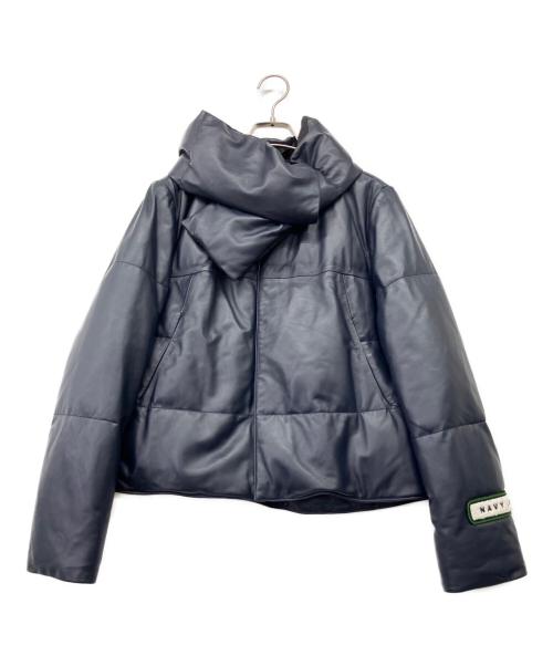 NAVY.WO（ネイビー・ウォ）NAVY.WO (ネイビー・ウォ) ダウンマフラー付ノーカラーレザーダウン ネイビー サイズ:2の古着・服飾アイテム