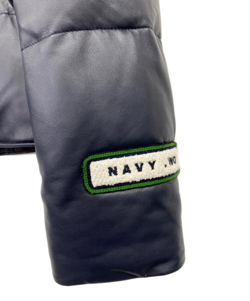 NAVY.WO（ネイビー・ウォ）NAVY.WO (ネイビー・ウォ) ダウンマフラー付ノーカラーレザーダウン ネイビー サイズ:2の古着・服飾アイテム