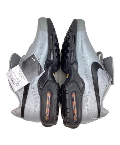 NIKE（ナイキ）NIKE (ナイキ) AIR MAX PLUSスニーカー グレー サイズ:28 未使用品の古着・服飾アイテム