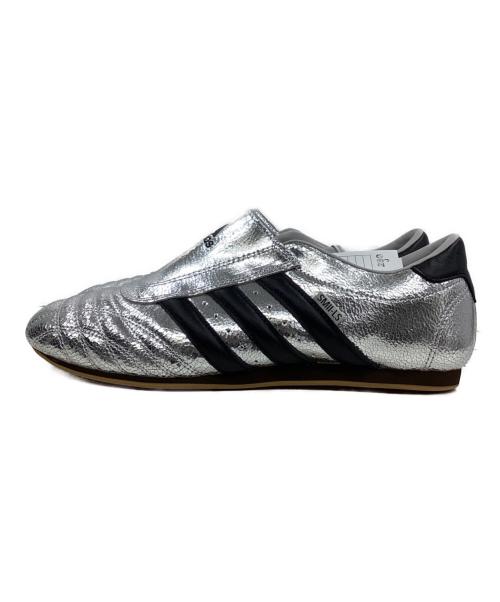 adidas（アディダス）adidas (アディダス) Taekwondoスニーカー シルバー サイズ:28の古着・服飾アイテム