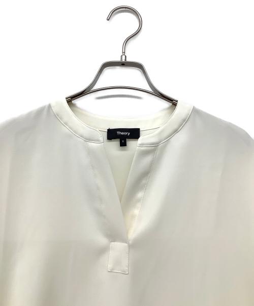 theory（セオリー）theory (セオリー) スキッパー ネック プルオーバー ブラウス ベージュ サイズ:Sの古着・服飾アイテム