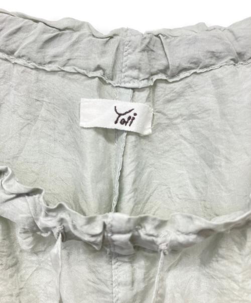 yoli（ヨリ）Yoli (ヨリ) シルクパンツ グレー サイズ:FREEの古着・服飾アイテム