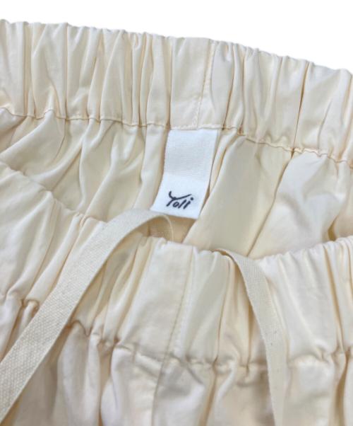 yoli（ヨリ）Yoli (ヨリ) コットンテーパードパンツ ベージュ サイズ:1の古着・服飾アイテム