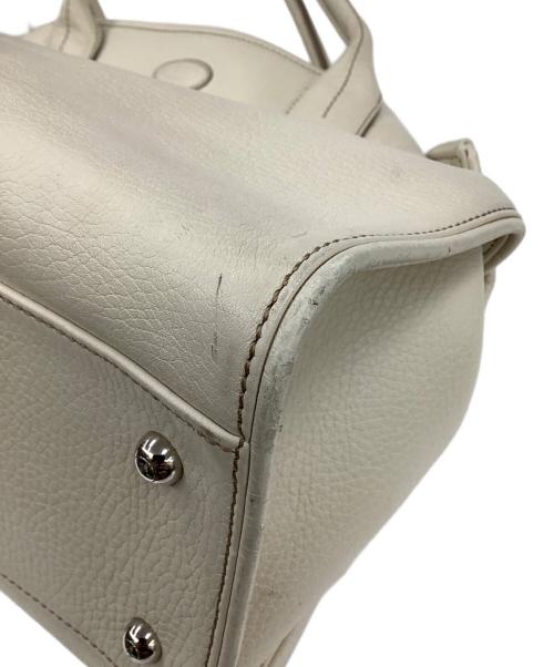 TOD'S（トッズ）TOD'S (トッズ) トートバッグ アイボリーの古着・服飾アイテム