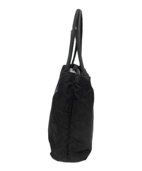 PRADA（プラダ）PRADA (プラダ) ナイロンショルダーバッグ ブラックの古着・服飾アイテム