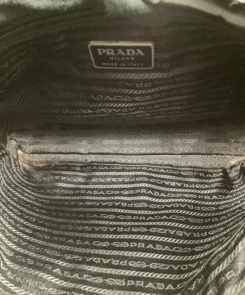 PRADA（プラダ）PRADA (プラダ) ナイロンショルダーバッグ ブラックの古着・服飾アイテム