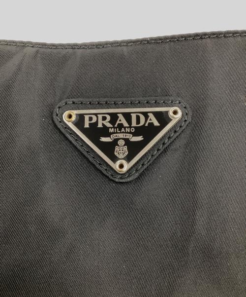 PRADA（プラダ）PRADA (プラダ) ナイロンショルダーバッグ ブラックの古着・服飾アイテム