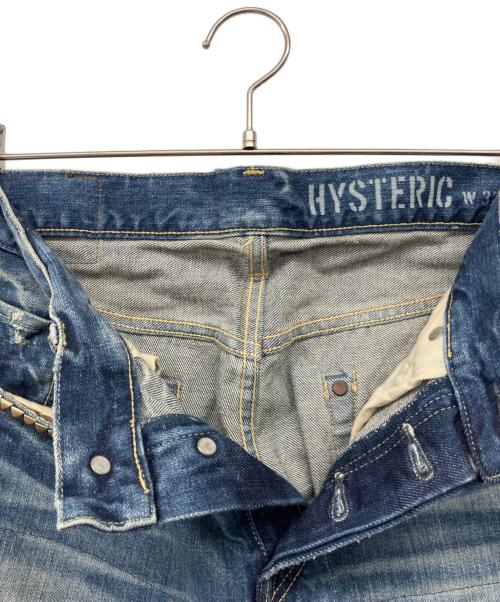 Hysteric Glamour（ヒステリックグラマー）Hysteric Glamour (ヒステリックグラマー) パッチワーク スタッズ クラッシュ加工ダメージジーンズ インディゴ サイズ:81cm(W32)の古着・服飾アイテム