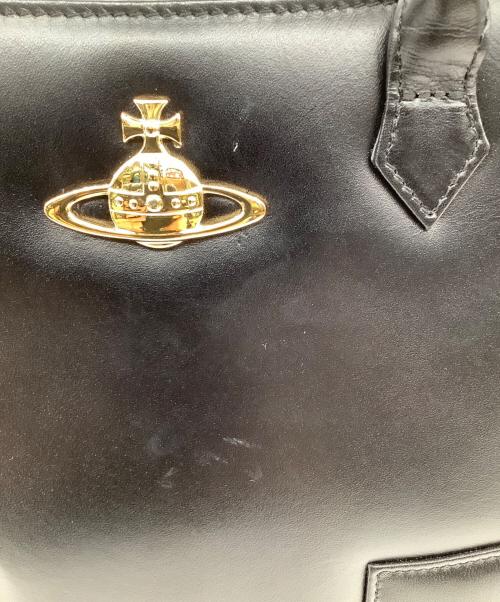Vivienne Westwood（ヴィヴィアンウエストウッド）Vivienne Westwood (ヴィヴィアンウエストウッド) ハンドバッグ ブラックの古着・服飾アイテム