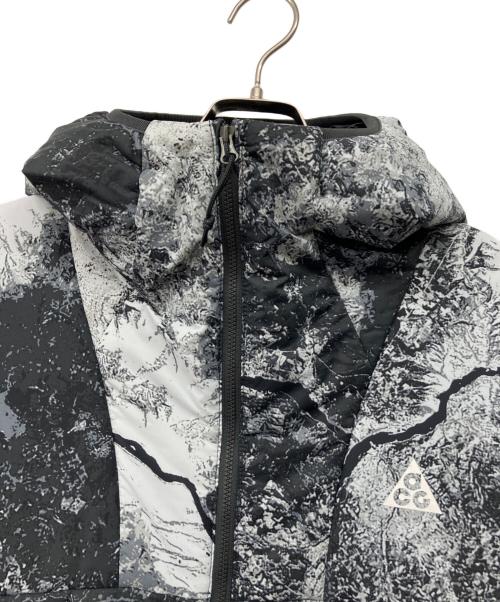 NIKE ACG（ナイキエーシージー）NIKE ACG (ナイキエーシージー) Therma-FIT ADV Allover Print Jacket ブラック×ホワイト サイズ:Lの古着・服飾アイテム