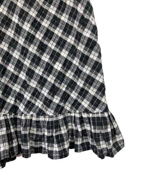 GANNI（ガニー）Ganni (ガニー) ノースリーブ・キャミソールワンピース ブラック×ホワイト サイズ:34の古着・服飾アイテム