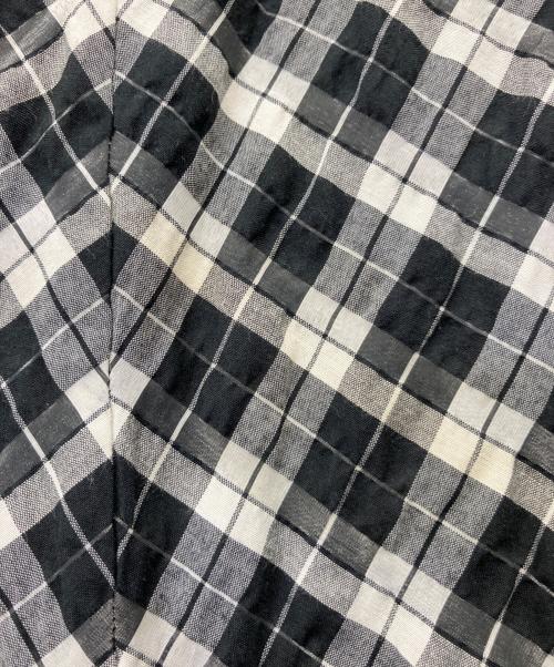 GANNI（ガニー）Ganni (ガニー) ノースリーブ・キャミソールワンピース ブラック×ホワイト サイズ:34の古着・服飾アイテム