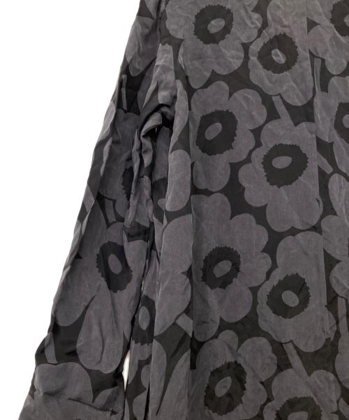 marimekko（マリメッコ）marimekko (マリメッコ) MAISOL UNIKKO DRESS MEKKO CLASSIC UNIKKO CUPRO グレー サイズ:34 未使用品の古着・服飾アイテム
