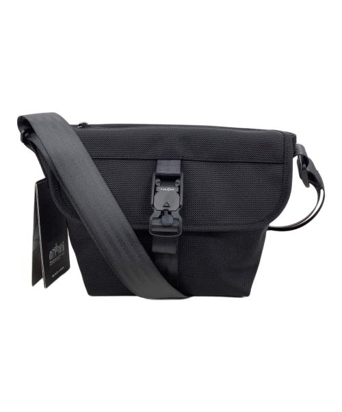 Manhattan Portage BLACK LABEL（マンハッタンポーテージ ブラックレーベル）Manhattan Portage BLACK LABEL (マンハッタンポーテージ ブラックレーベル) Nylon Messenger Bag XS Flap Zipper Pocket ブラック 未使用品の古着・服飾アイテム