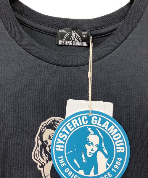Hysteric Glamour（ヒステリックグラマー）Hysteric Glamour (ヒステリックグラマー) VIXEN GIRLプリントT ブラック サイズ:L 未使用品の古着・服飾アイテム