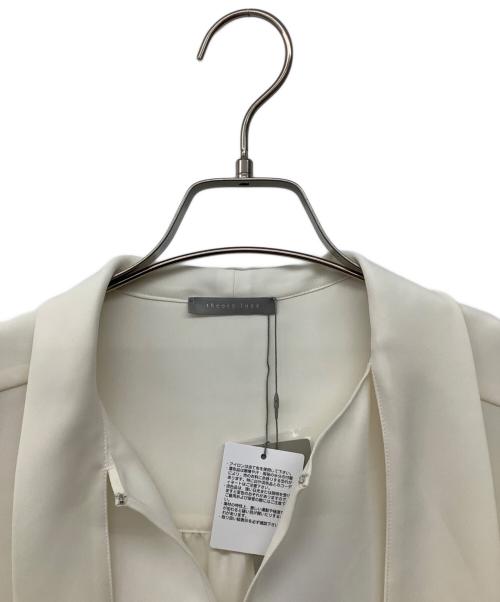 theory luxe（セオリーリュクス）theory luxe (セオリーリュクス) 長袖ブラウス アイボリー サイズ:38の古着・服飾アイテム
