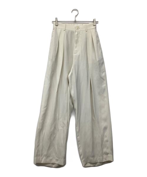 Conte（コンテ）Conte (コンテ) UNITED ARROWS (ユナイテッドアローズ) スエードライク タックワイドパンツ アイボリー サイズ:38の古着・服飾アイテム